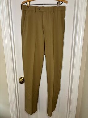 Croft & Barrow Essential Classic lightweight pant - size 30/32